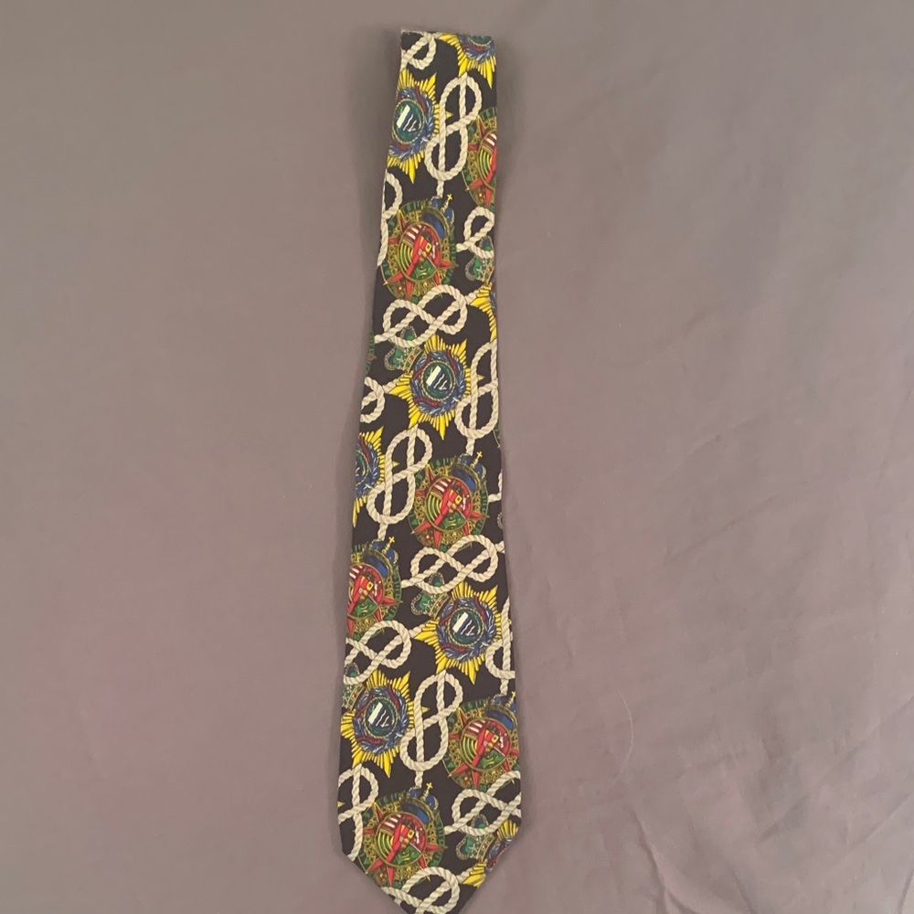 Gianfranco Ferre Black and Gold Patterned Tie